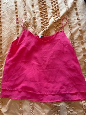 Women's Double-Layer V-Neck Camisole in Hot Pink